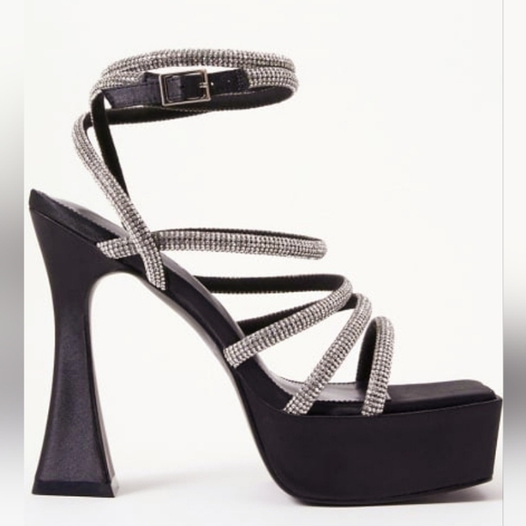 Elianna Strappy Sandal MSRP $56.95 - Picture 5 of 9